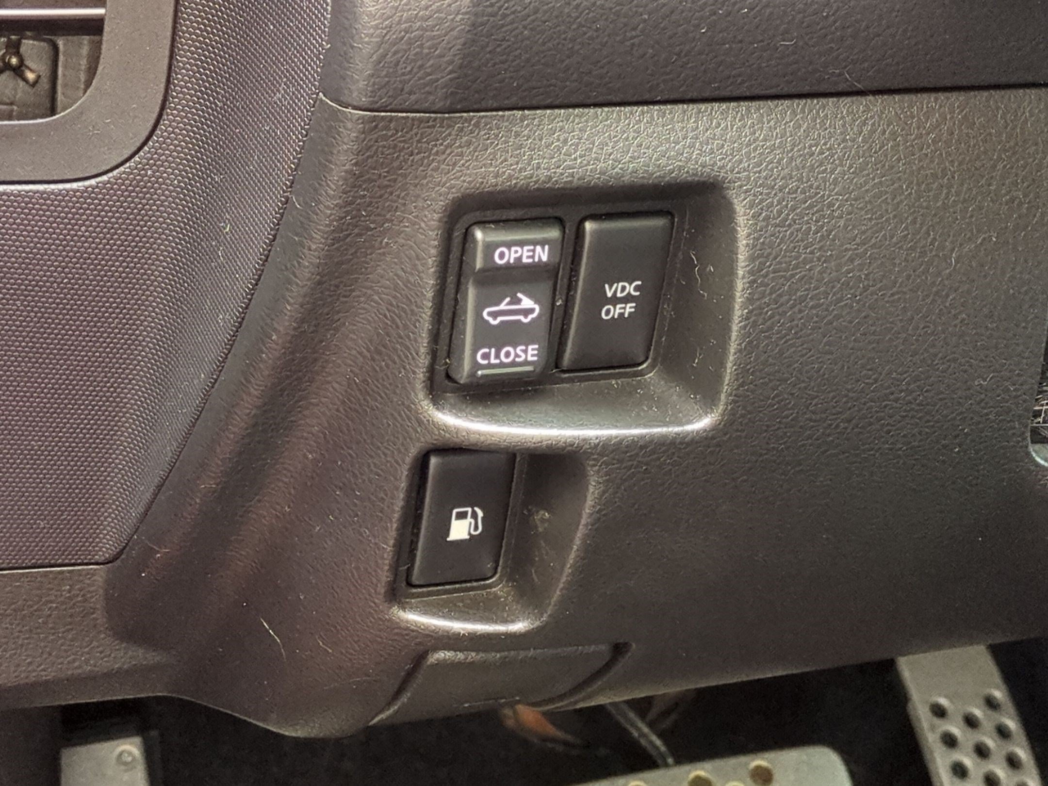 Used 2006 Nissan 350Z Grand Touring RWD image 37