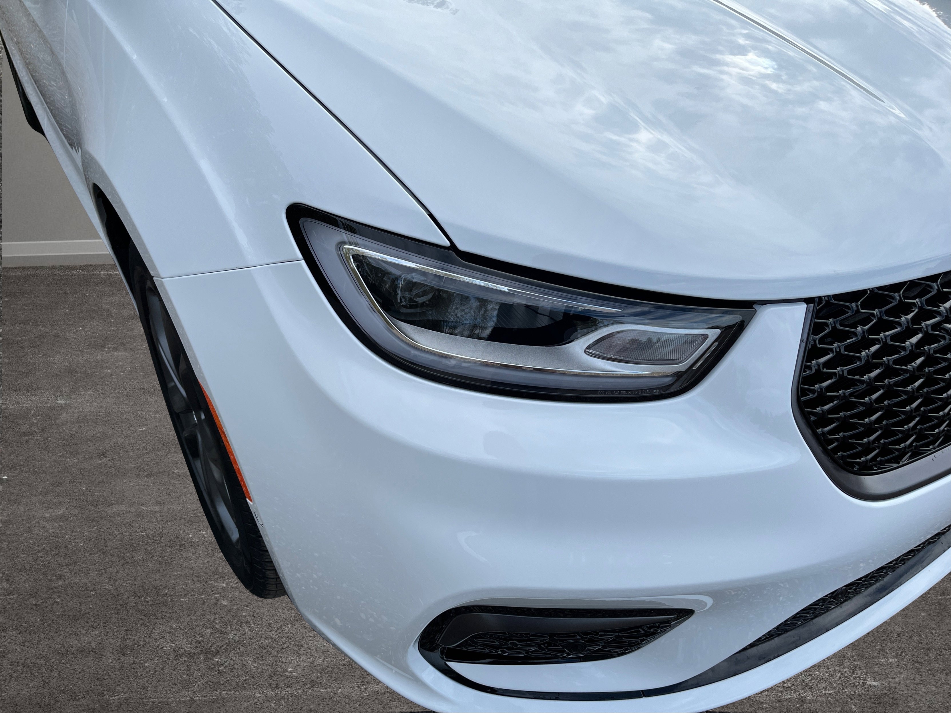 New 2026 Chrysler Pacifica Select image 35