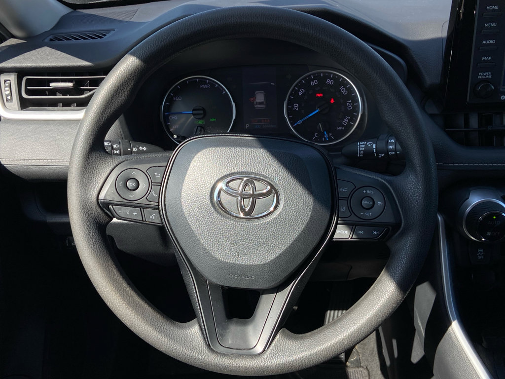 Used 2020 Toyota RAV4 XLE w/ Carpet Mat Package AWD/4WD image 16