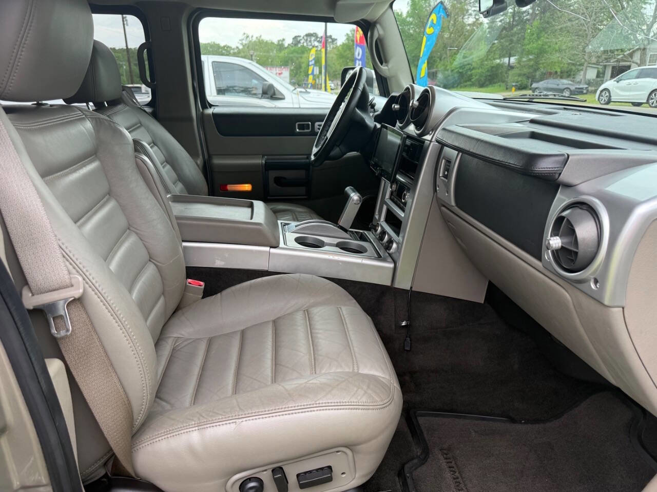 Used 2003 HUMMER H2 w/ Preferred Equipment Group AWD/4WD image 7