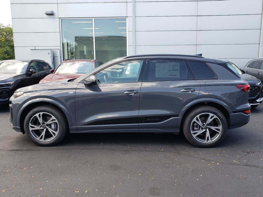 New 2027 Audi Q6 e-tron Premium Plus AWD/4WD image 2