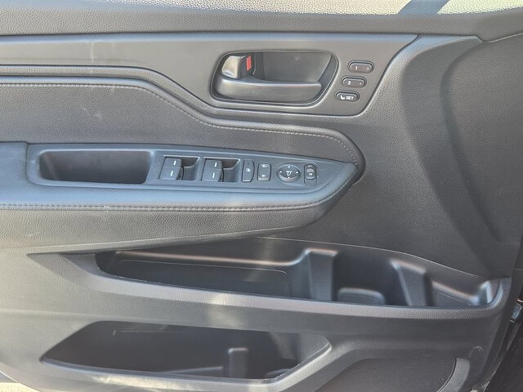 Used 2025 Honda Odyssey EX-L image 31