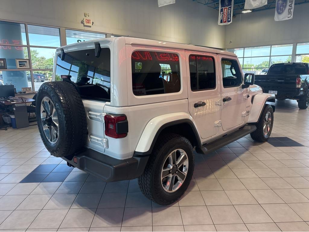 Used 2021 Jeep Wrangler Unlimited Sahara AWD/4WD image 15