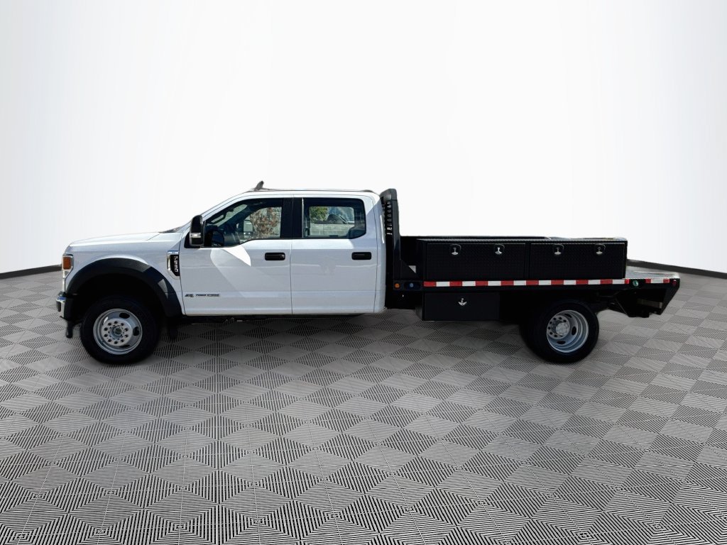 Used 2022 Ford F550 4x4 Crew Cab Super Duty w/ Power Equipment Group image 4