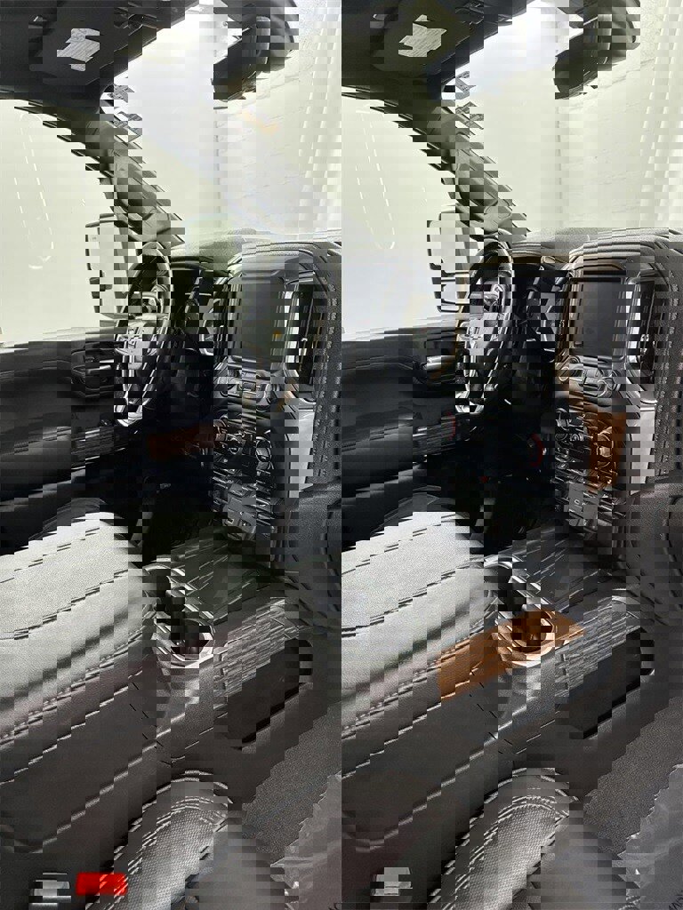 Used 2023 Chevrolet Silverado 3500 High Country image 50