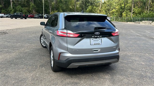 Used 2024 Ford Edge SEL w/ Convenience Package image 5