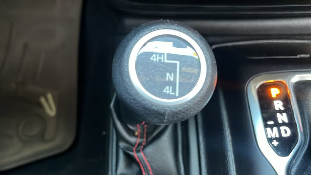 Used 2020 Jeep Gladiator Rubicon w/ LED Lighting Group AWD/4WD image 19