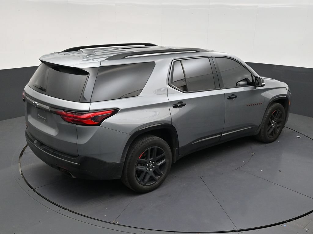 Used 2023 Chevrolet Traverse Premier w/ Redline Edition FWD image 15