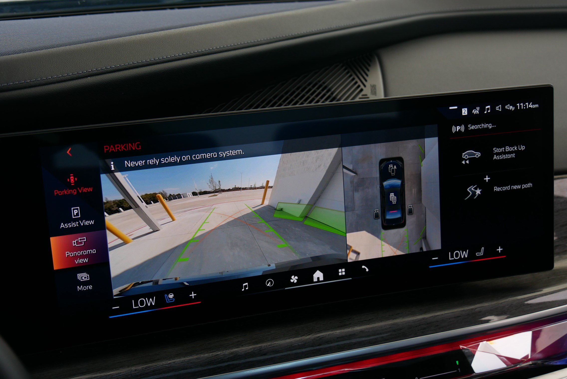 Certified 2025 BMW i7 xDrive60 AWD/4WD image 18