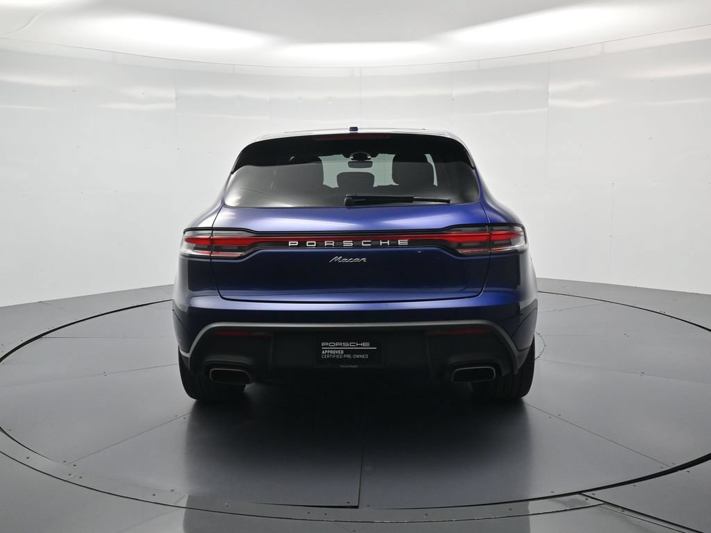 Certified 2023 Porsche Macan AWD/4WD image 36