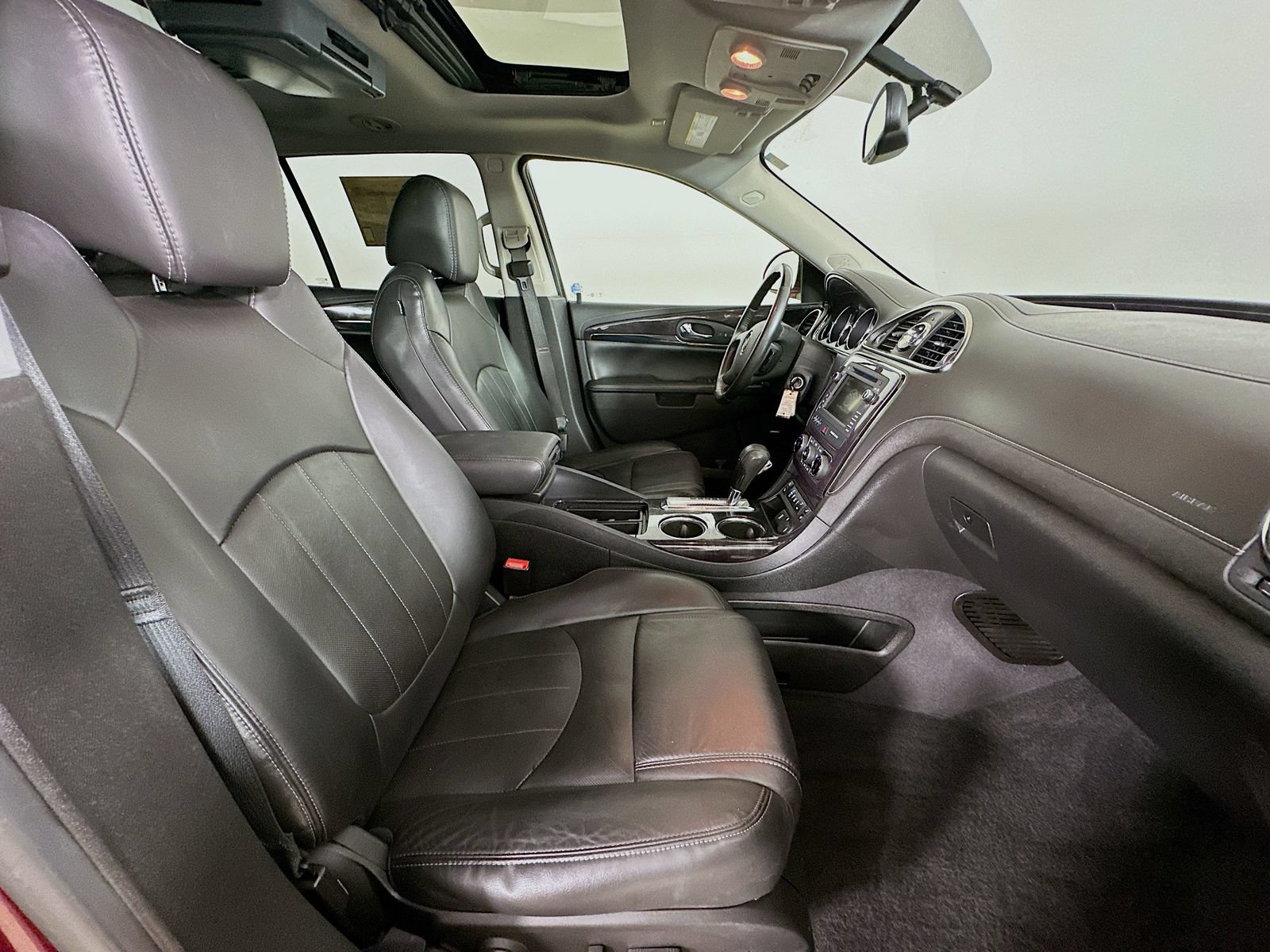 Used 2016 Buick Enclave Leather FWD image 45