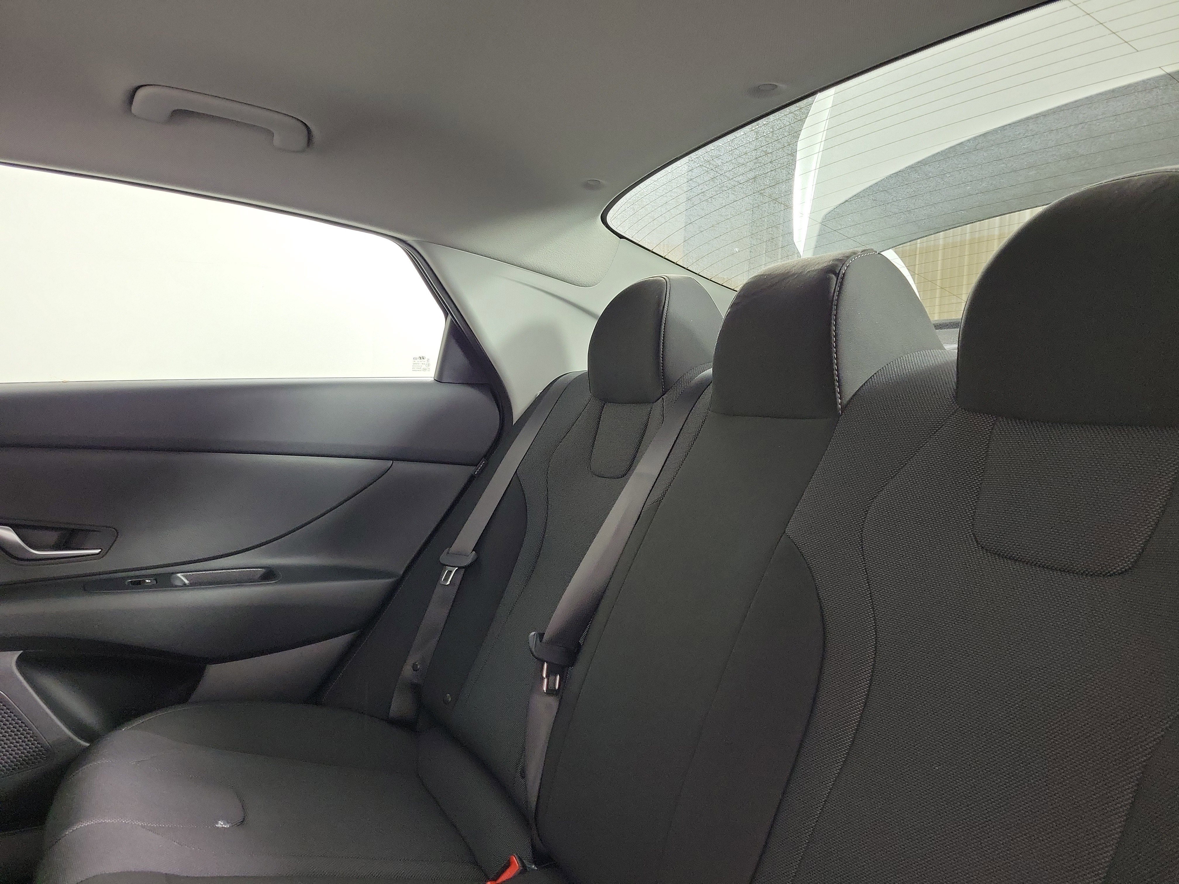 New 2026 Hyundai Elantra SE image 31