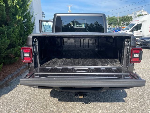 Used 2025 Jeep Gladiator Mojave w/ Convenience Group AWD/4WD image 48