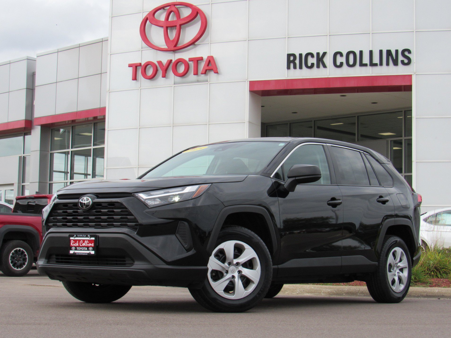 Used 2025 Toyota RAV4 LE