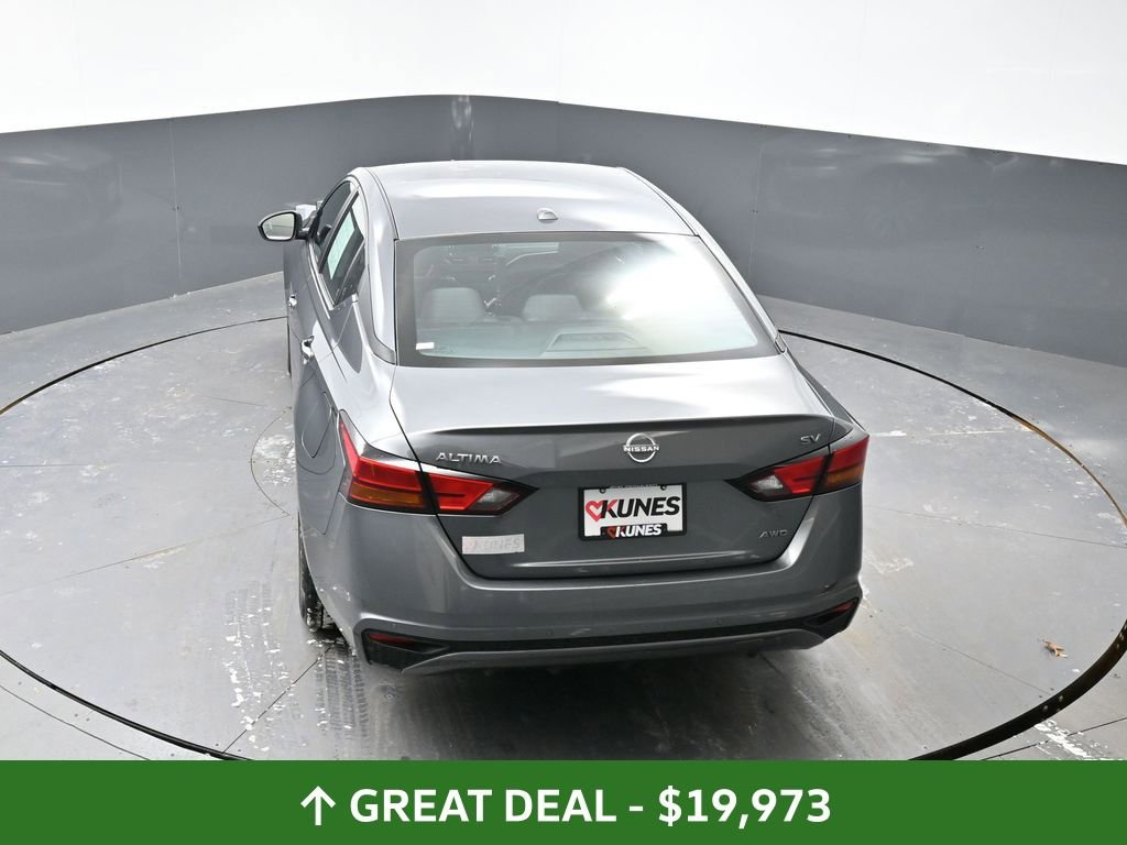 Used 2024 Nissan Altima 2.5 SV image 49