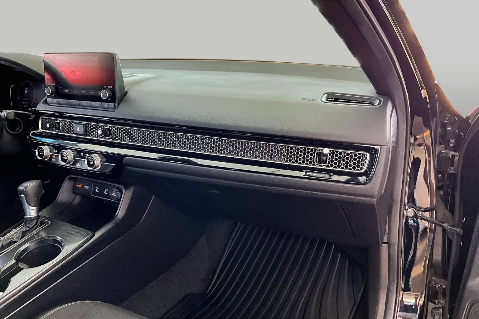 Certified 2025 Honda Civic Sport image 19