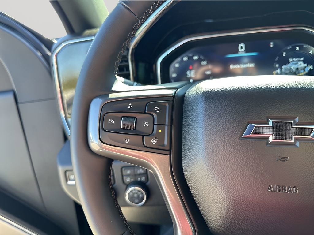 Used 2025 Chevrolet Silverado 2500 High Country w/ High Country Premium Package image 30