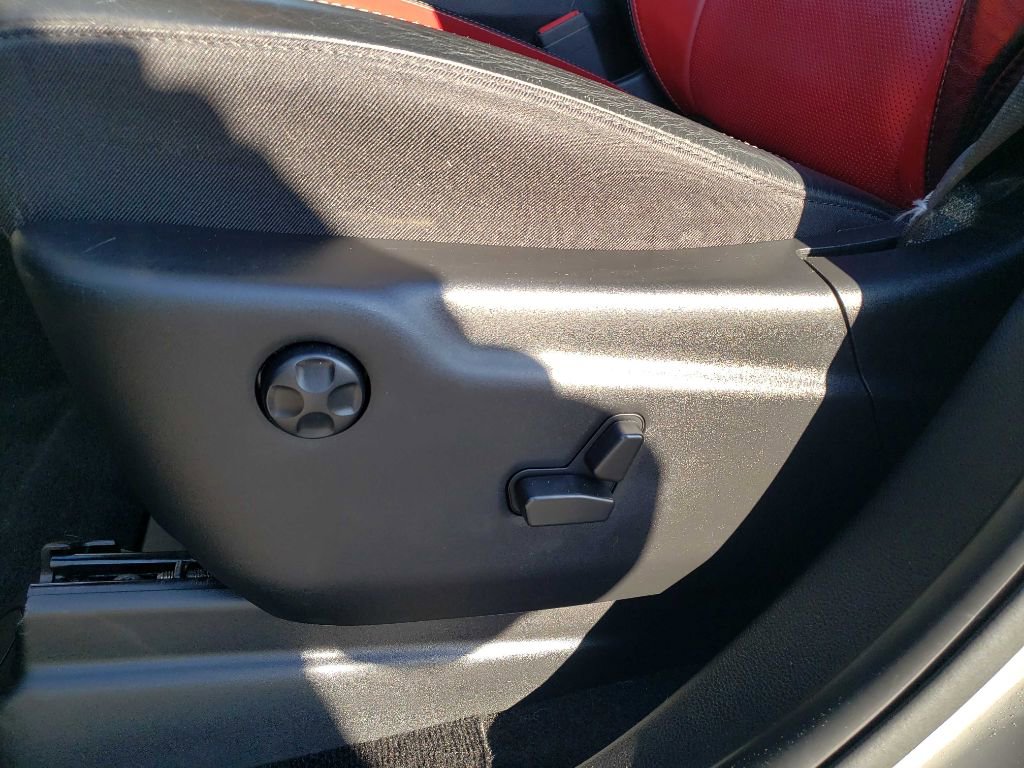 Used 2021 Dodge Durango R/T w/ Blacktop Package image 30