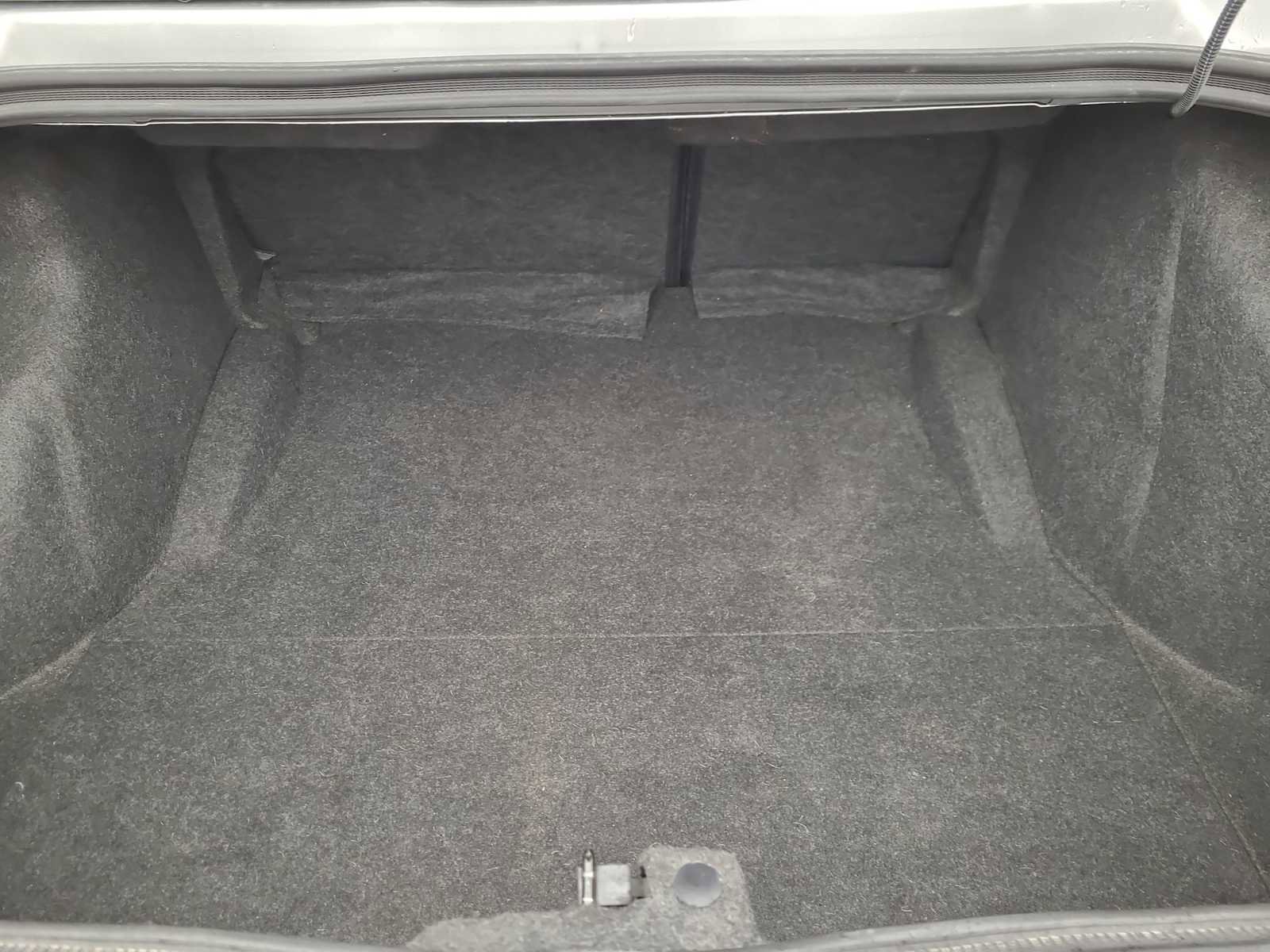 Used 2012 Dodge Challenger R/T Plus image 27