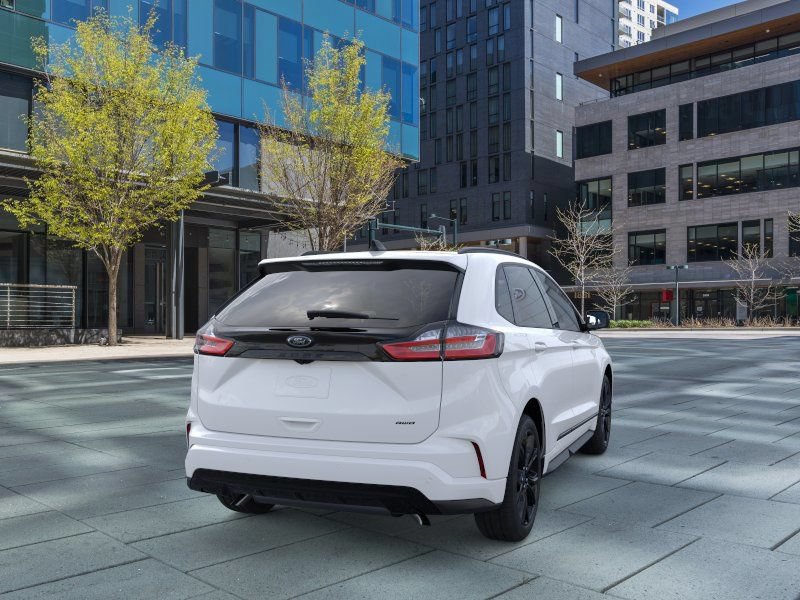 New 2024 Ford Edge SE w/ Black Appearance Package AWD/4WD image 9