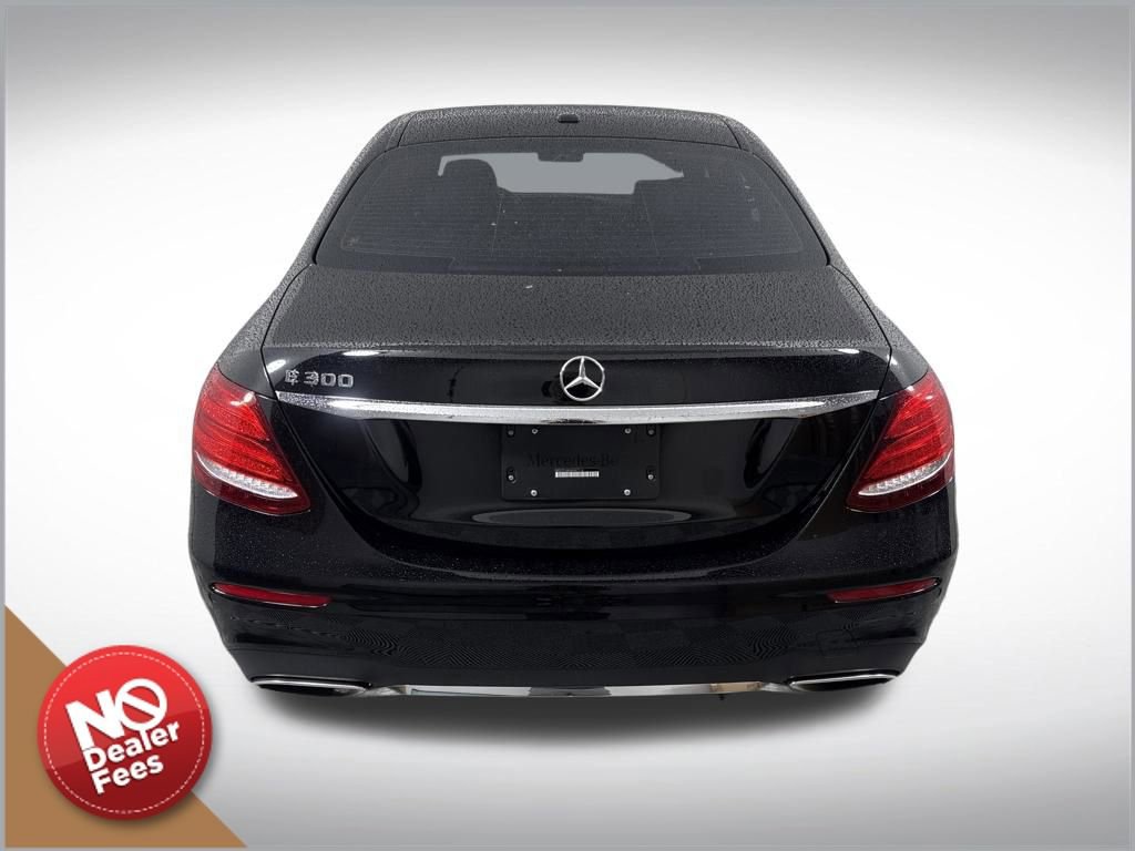 Used 2018 Mercedes-Benz E 300 image 4