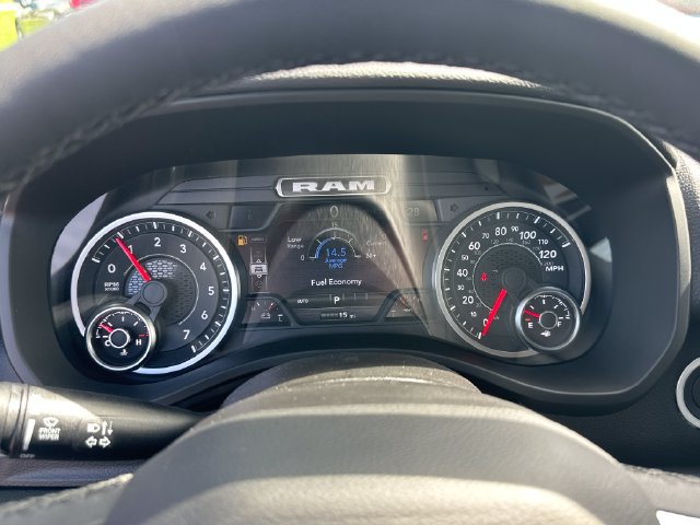 New 2027 RAM 1500 4x4 Crew Cab image 21