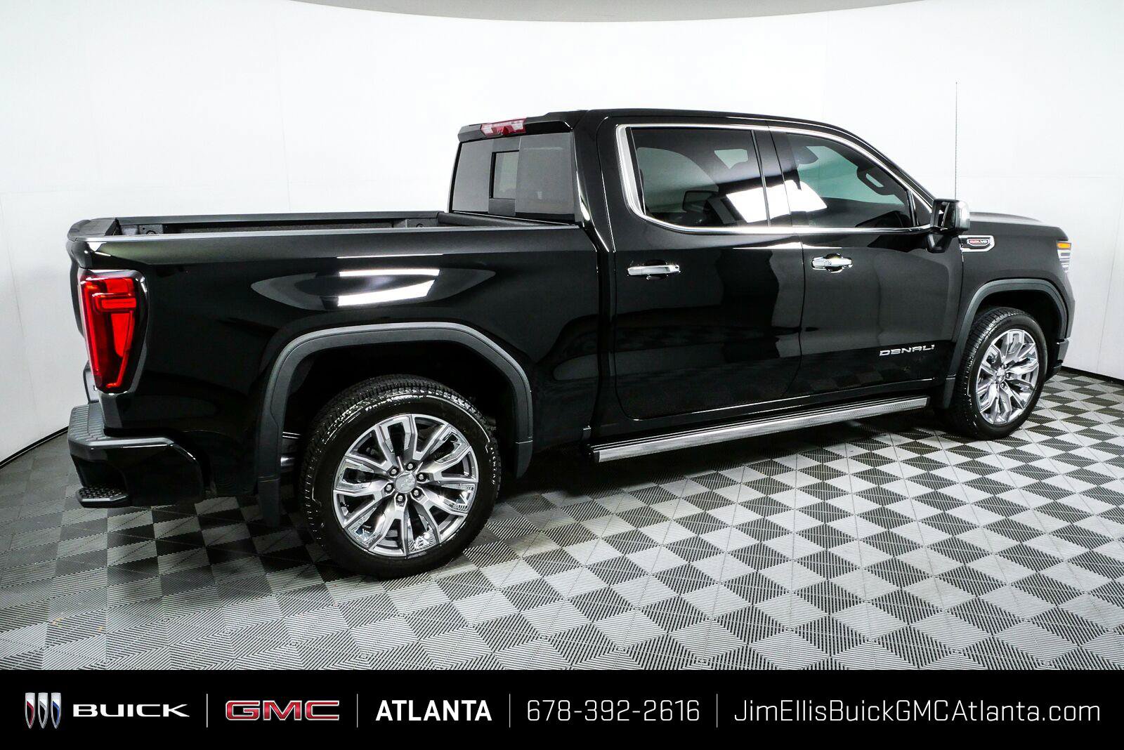 New 2026 GMC Sierra 1500 Denali AWD/4WD image 2