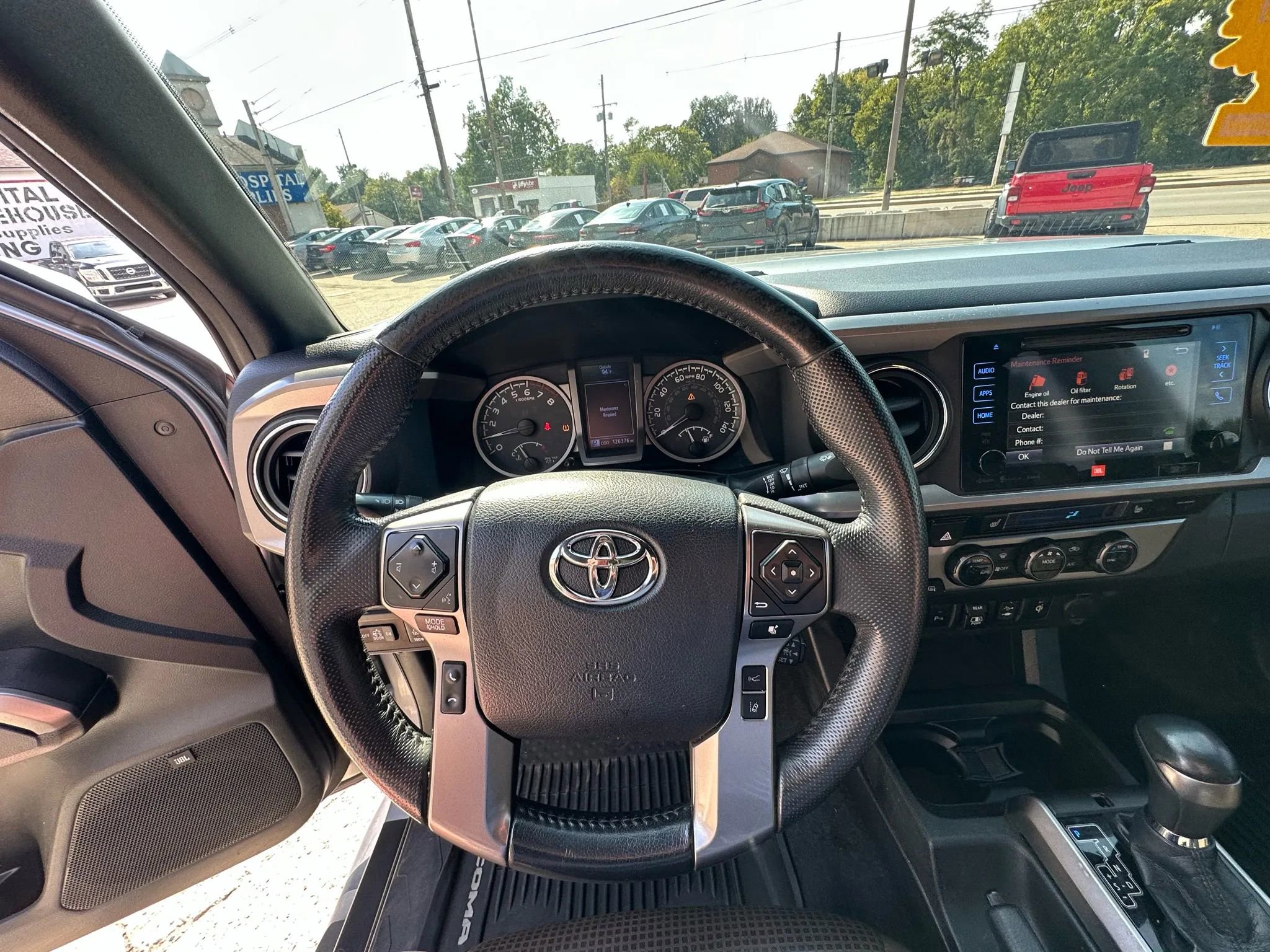 Used 2018 Toyota Tacoma Limited image 21