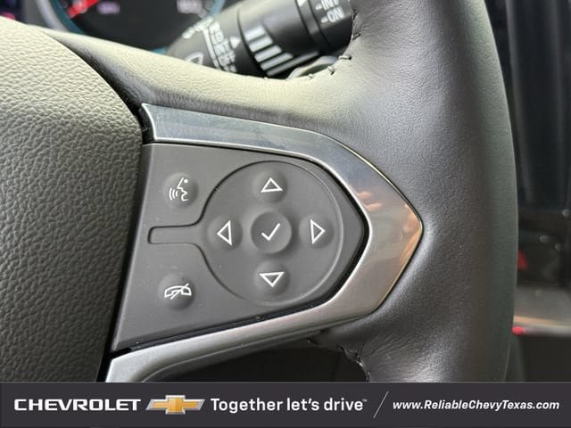 Used 2022 Chevrolet Traverse LT FWD image 15