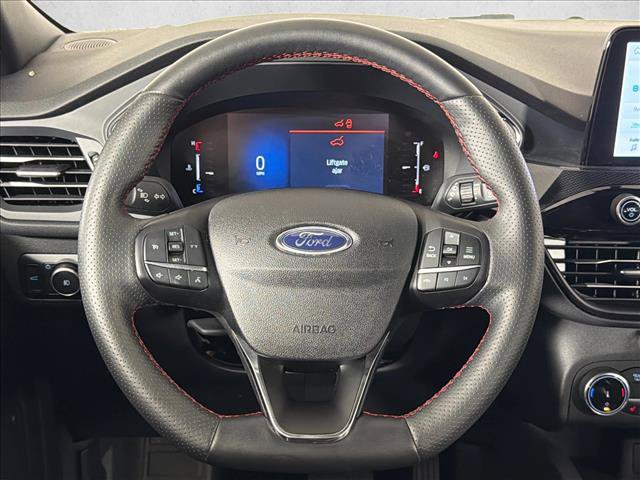 Used 2025 Ford Escape ST-Line Select AWD/4WD image 24