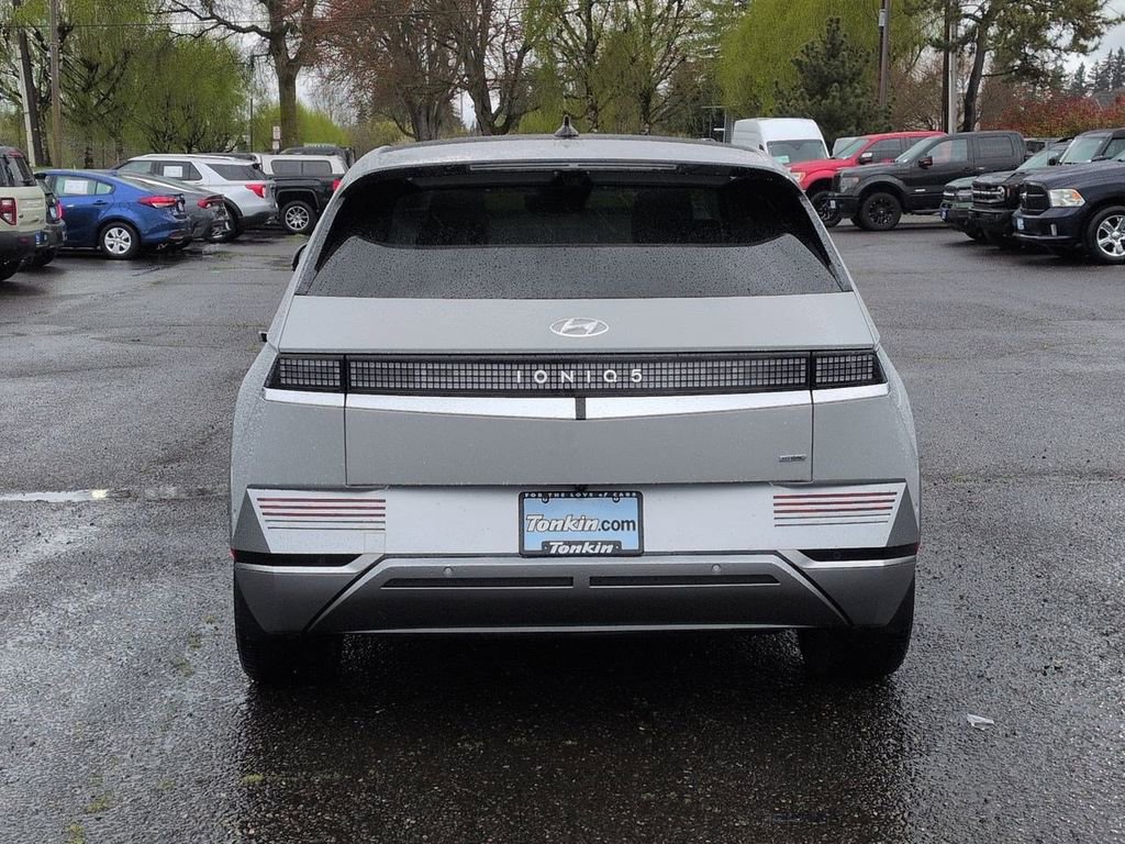 Used 2024 Hyundai Ioniq 5 Limited image 4