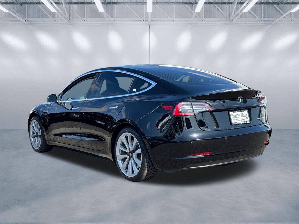 Used 2020 Tesla Model 3 Long Range image 4