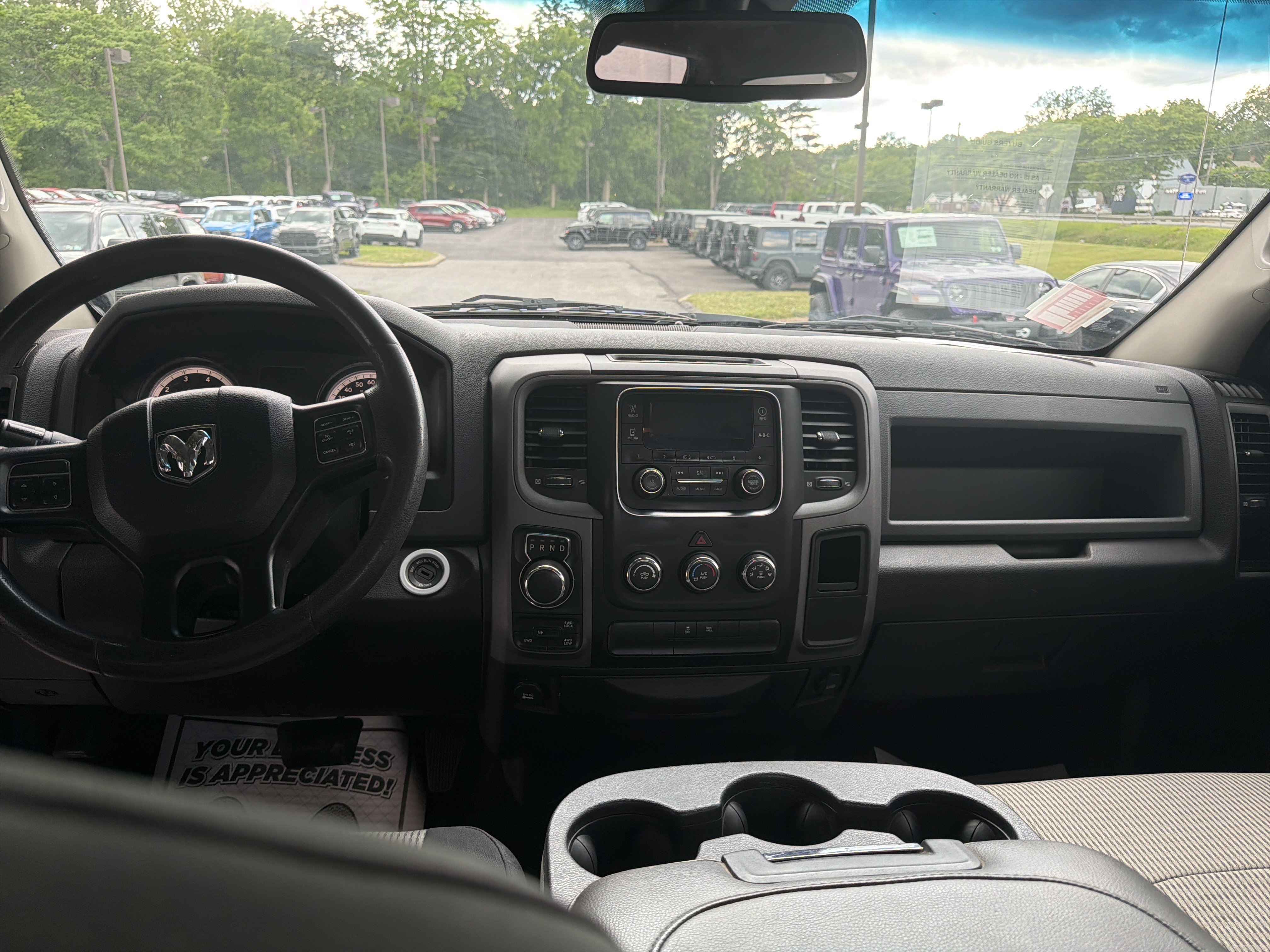 Used 2019 RAM 1500 Express AWD/4WD image 14
