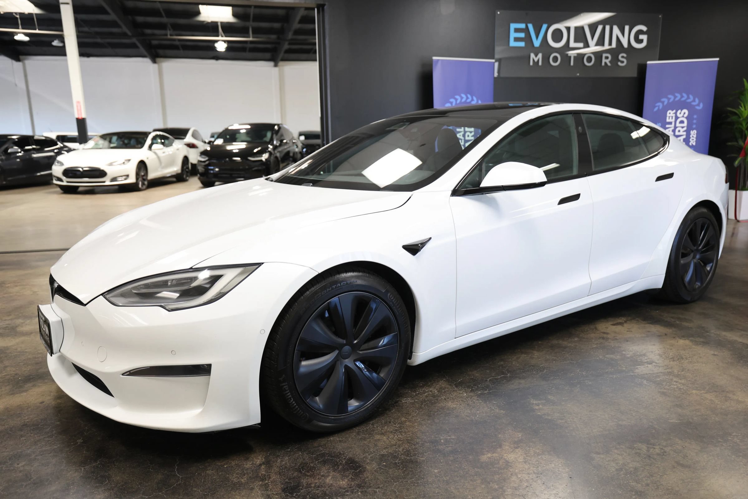 Used 2021 Tesla Model S Long Range AWD/4WD image 5
