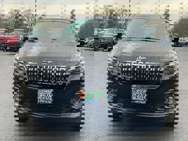 Used 2020 Jeep Cherokee Latitude Plus image 10