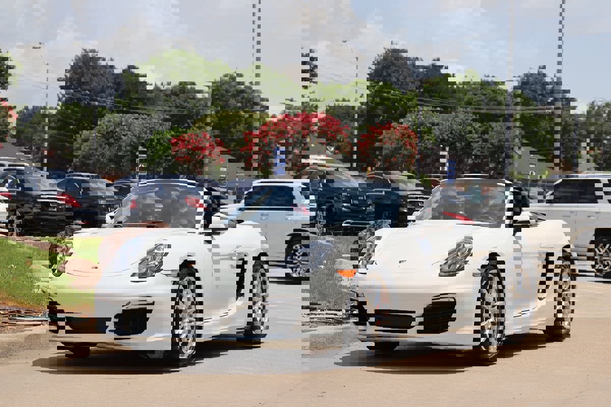 Used 2016 Porsche Boxster S image 4