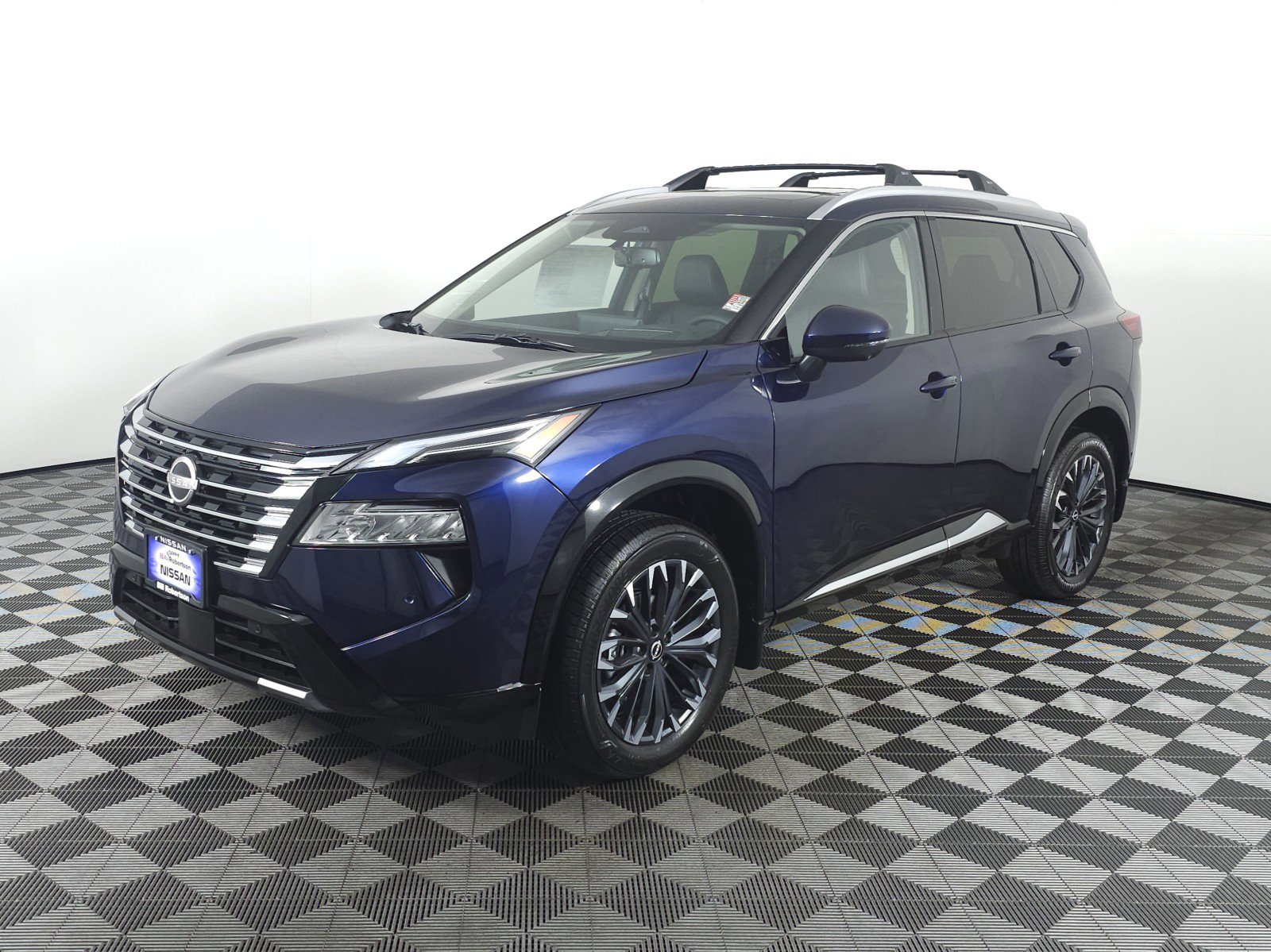 New 2026 Nissan Rogue Platinum image 9
