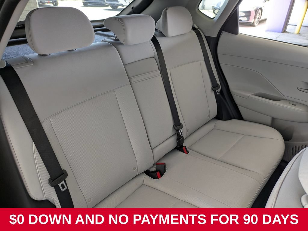 Used 2025 Hyundai Kona SEL FWD image 27