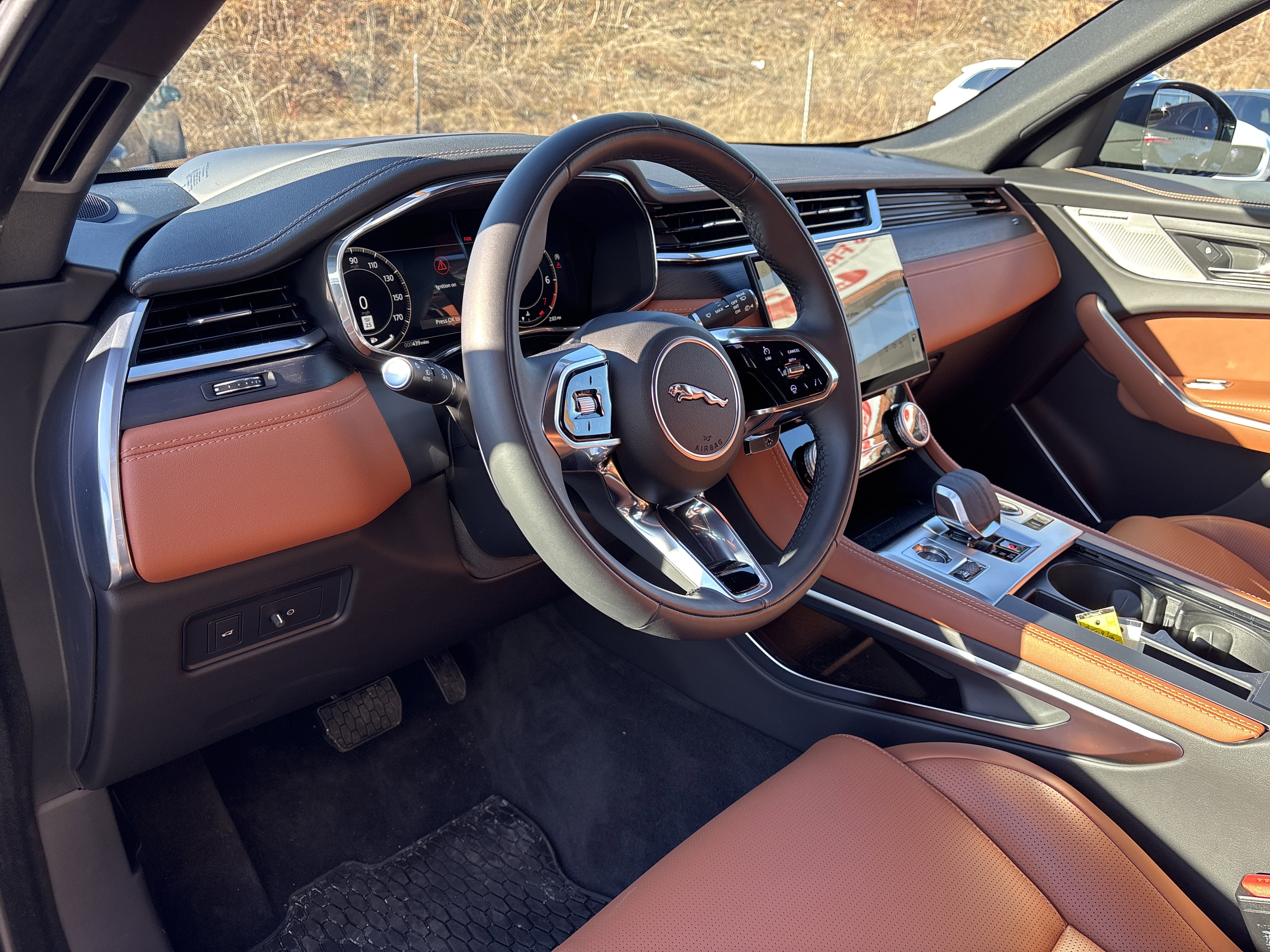 Used 2026 Jaguar F-PACE R-Dynamic S image 11