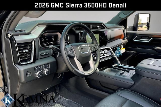 Used 2025 GMC Sierra 3500 Denali w/ Denali Reserve Package AWD/4WD image 22