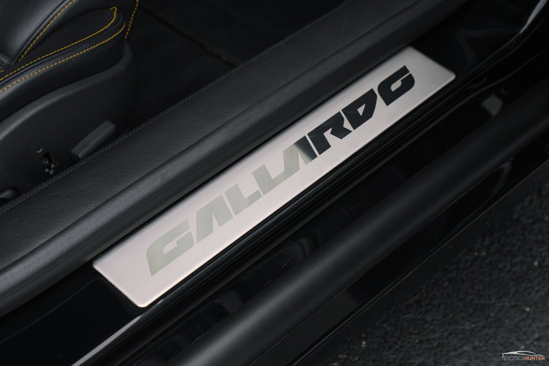 Used 2011 Lamborghini Gallardo LP 550-2 Bicolore image 19