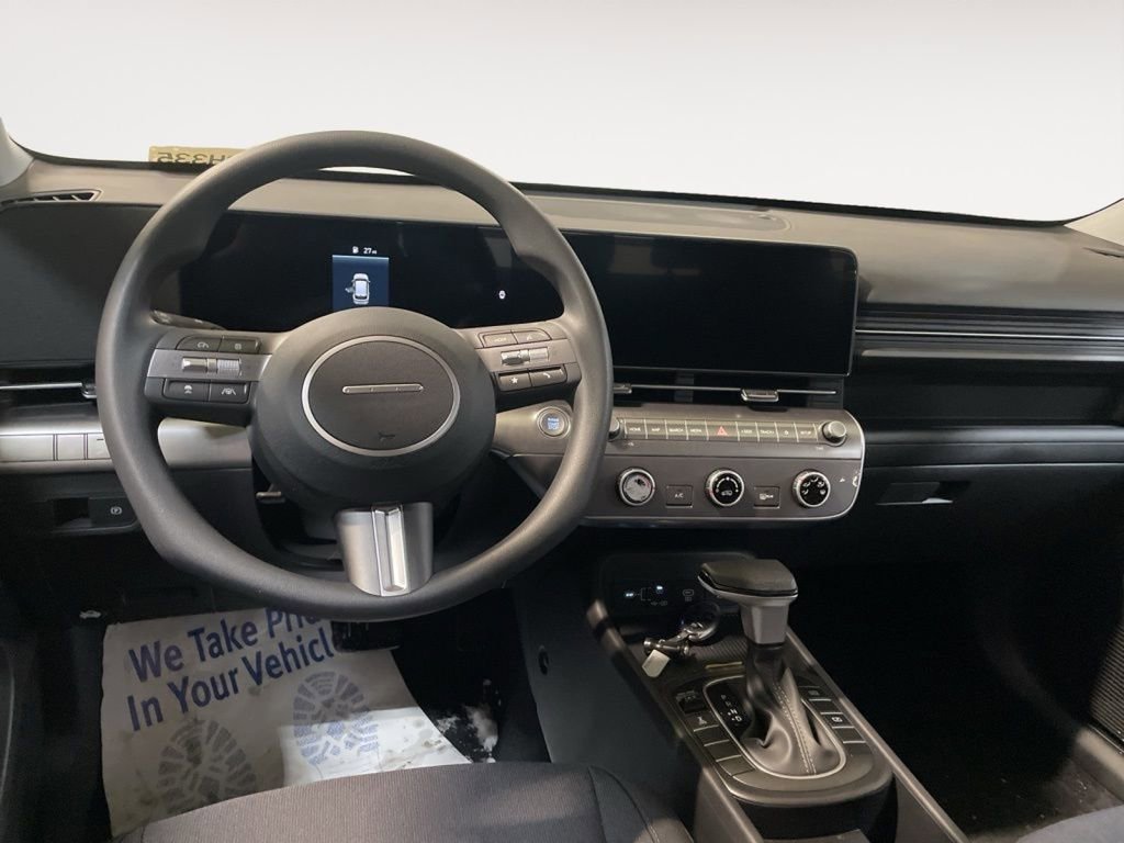 New 2026 Hyundai Kona SE AWD/4WD image 14