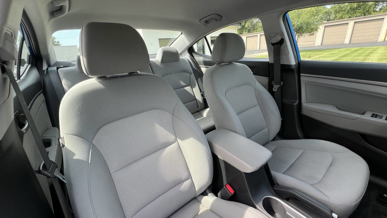 Used 2017 Hyundai Elantra SE w/ SE A/T Tech Package 03 image 26