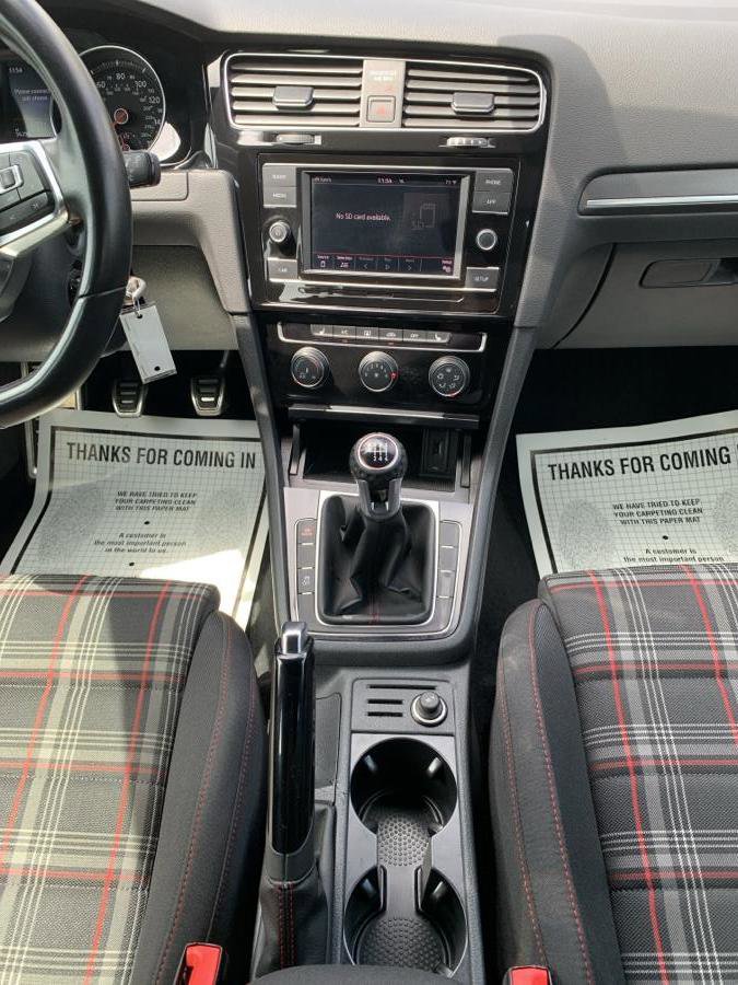 Used 2019 Volkswagen GTI S image 15