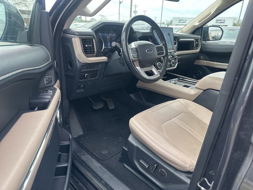 Used 2024 Ford Expedition Max Limited image 26
