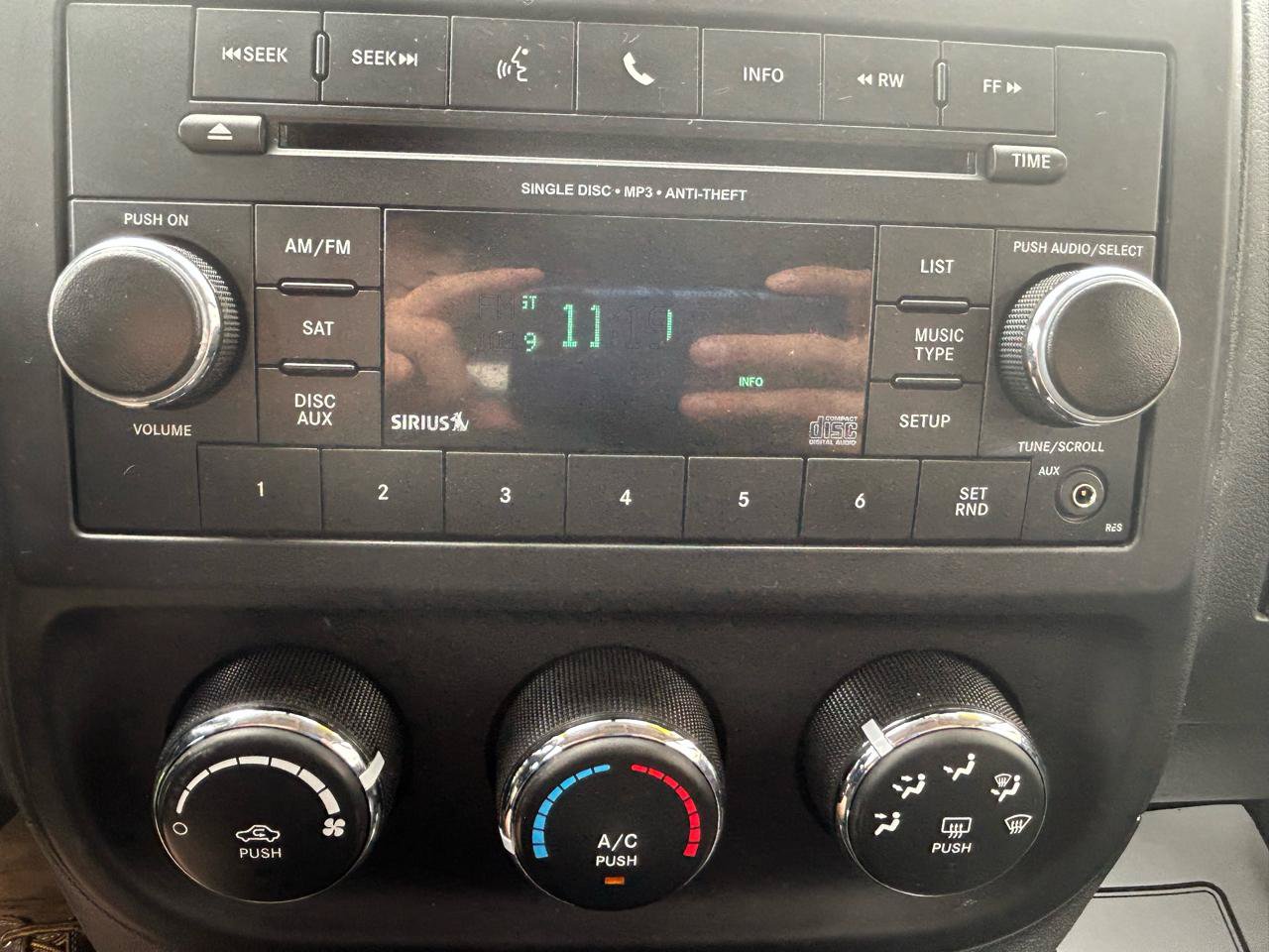 Used 2013 Jeep Compass Latitude w/ Premium Sound Group FWD image 22