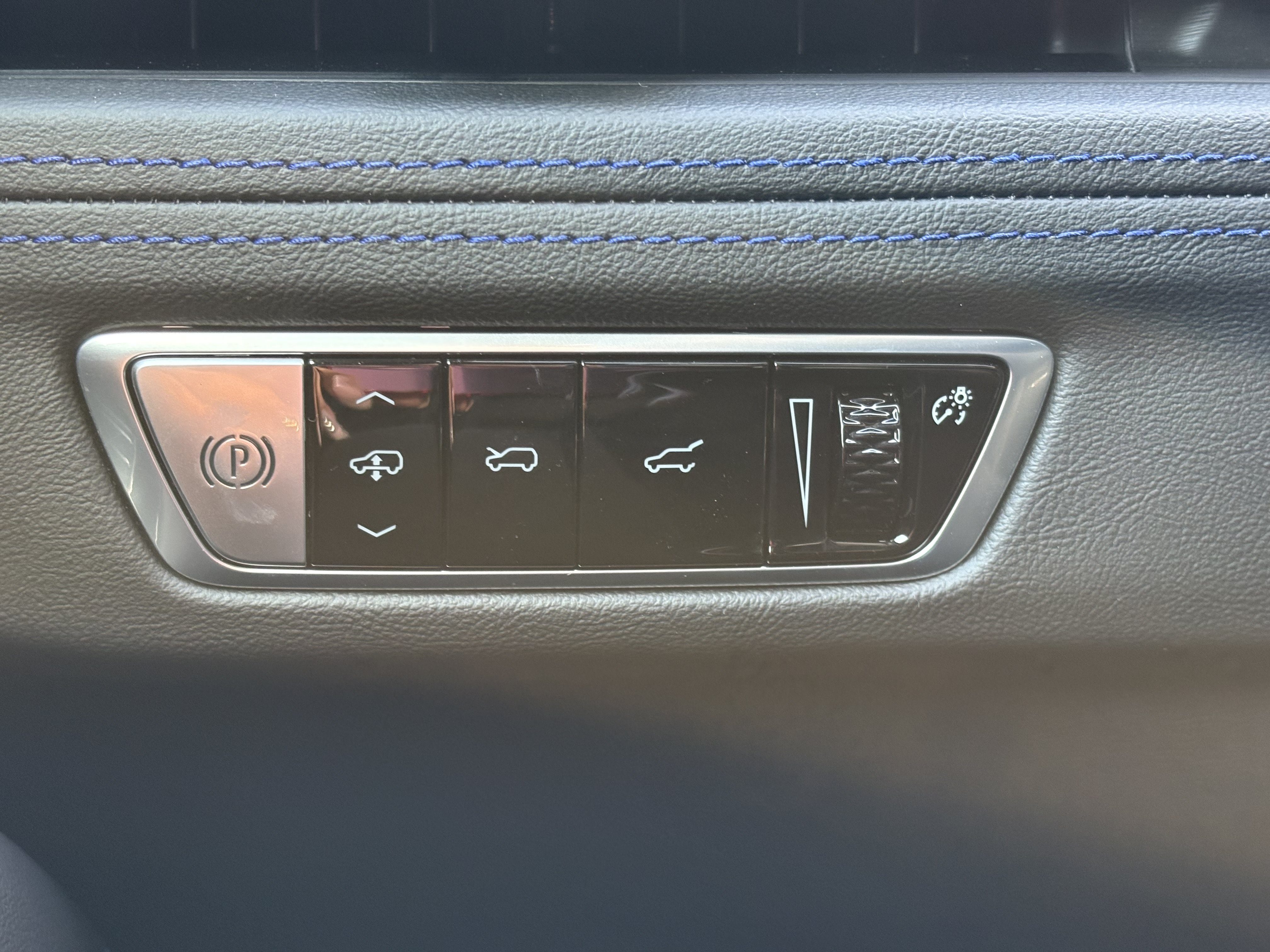 New 2026 Cadillac Escalade IQL Sport 1 AWD/4WD image 36
