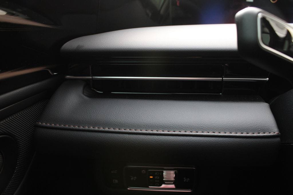 New 2026 Lincoln Nautilus Reserve AWD/4WD image 11
