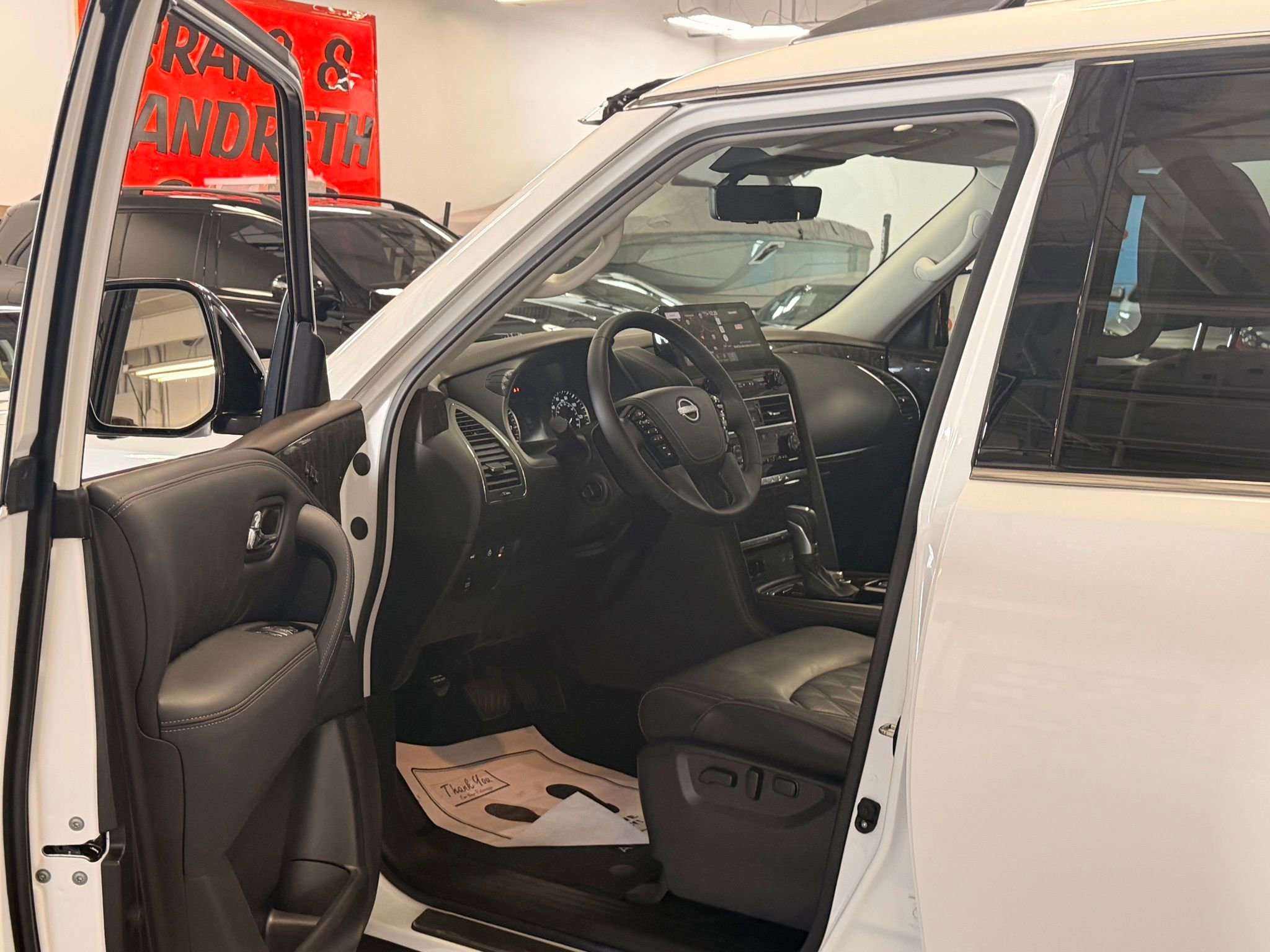 Used 2024 Nissan Armada Platinum w/ Captain's Chairs Package image 8