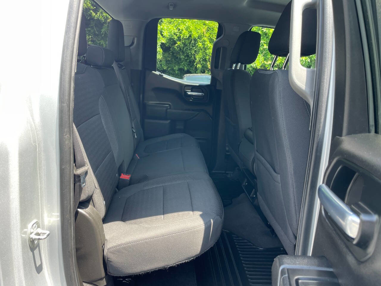 Used 2020 Chevrolet Silverado 1500 LT w/ Trailering Package AWD/4WD image 16